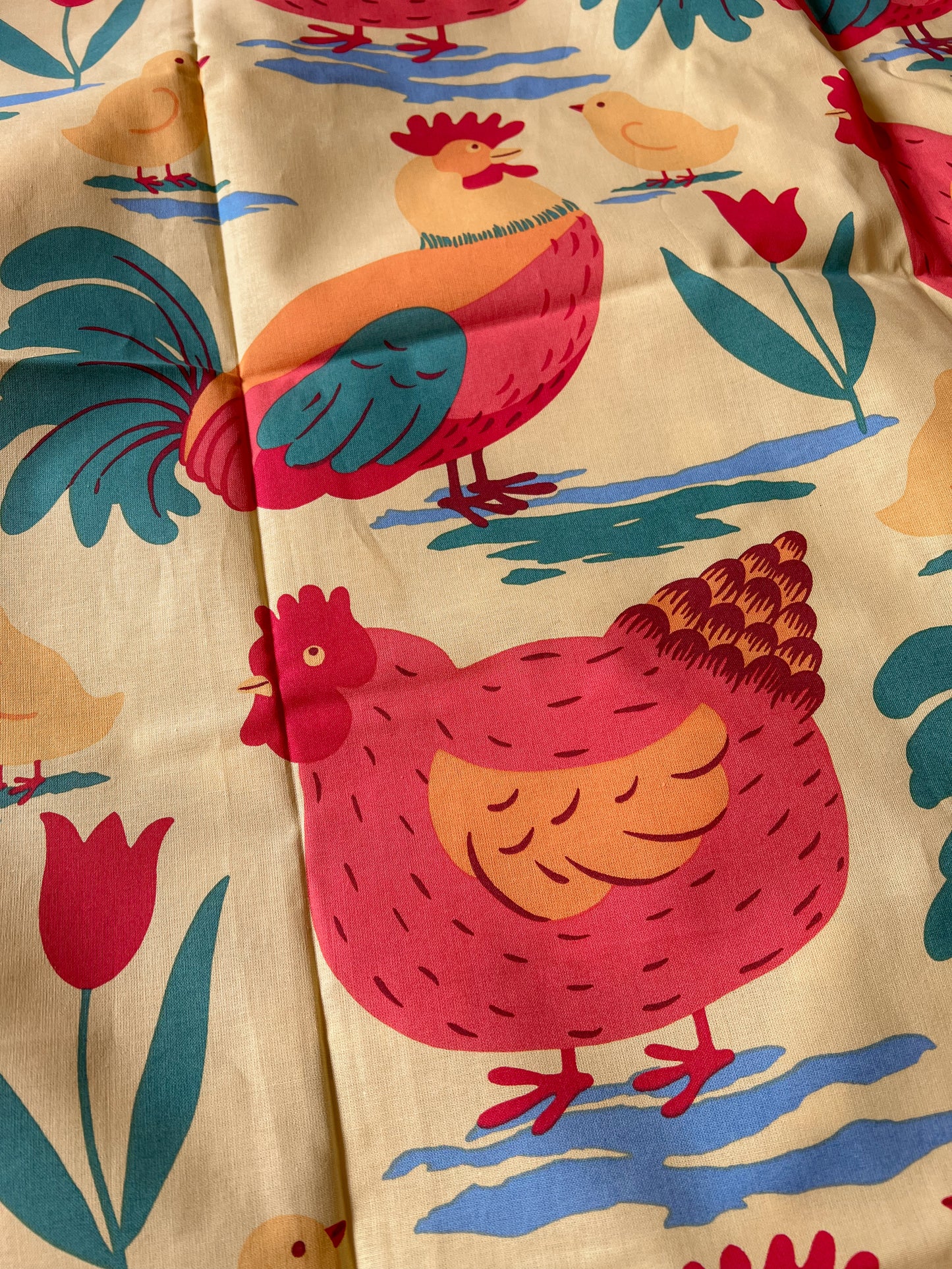 Rare Laura Ashley 1996 ‘Hens’ fabric. Large remnant.