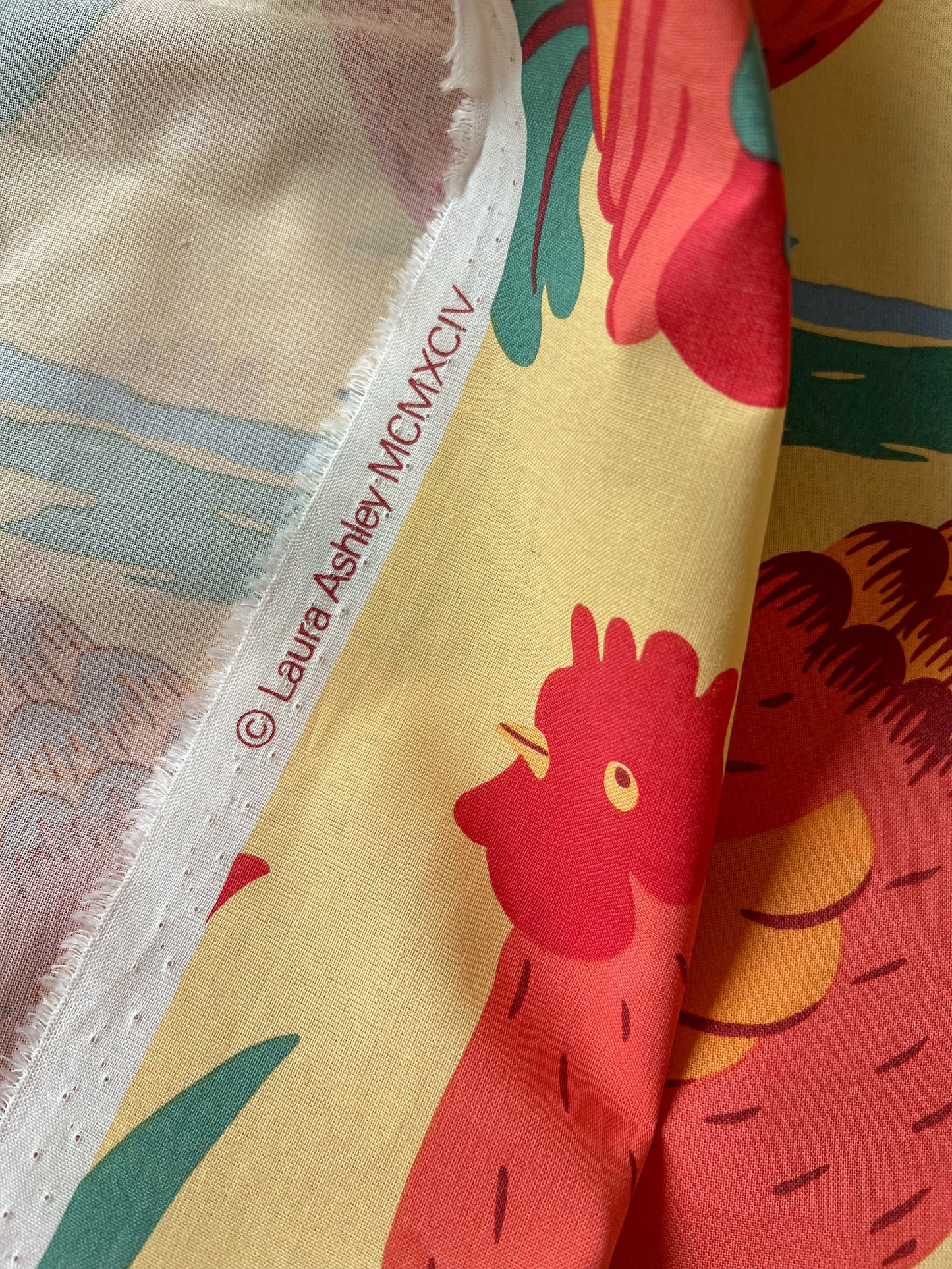 Rare Laura Ashley 1996 ‘Hens’ fabric. Large remnant.
