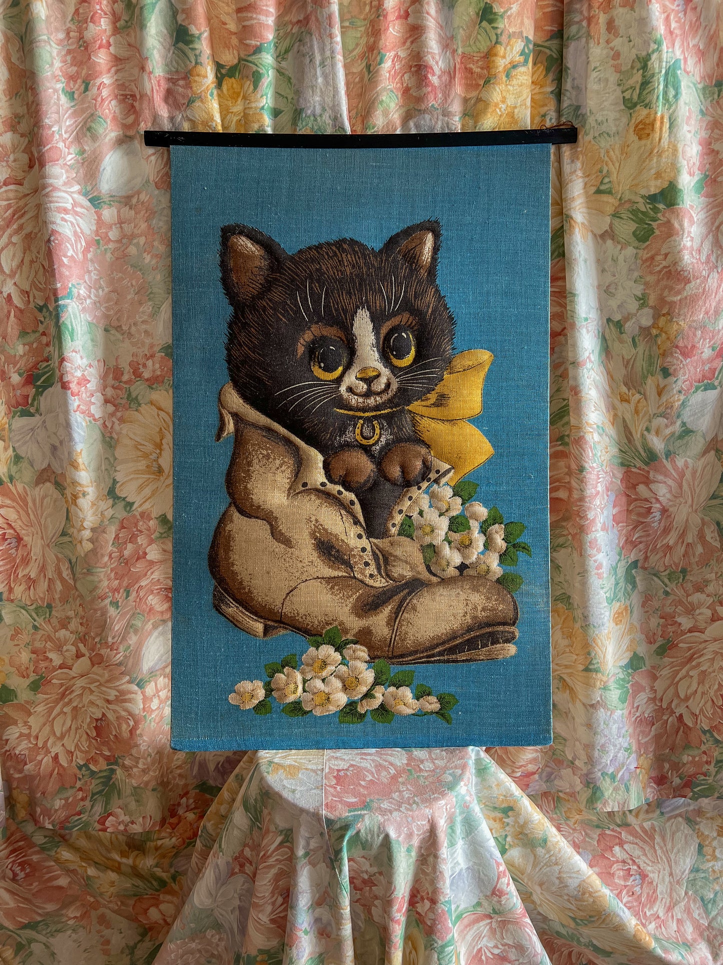 A 1970’s large vintage wall hanging.
