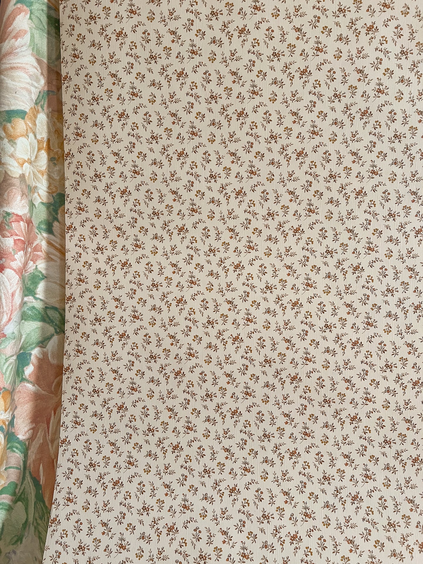 Vintage 1970’s ditsy floral wallpaper.